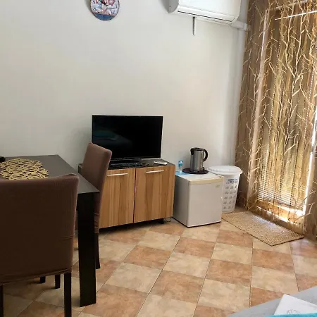 Apartment Boulevard